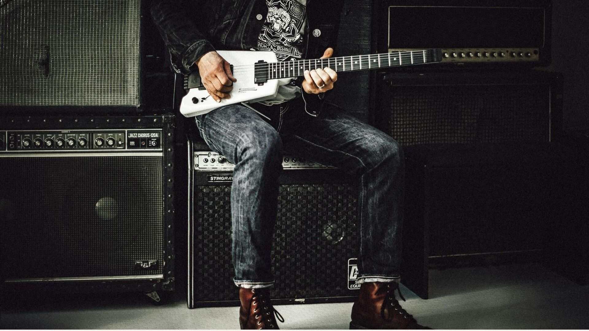 Gitar Amfisi Seçerken Dikkat Edilmesi Gereken 4 Teknik Özellik