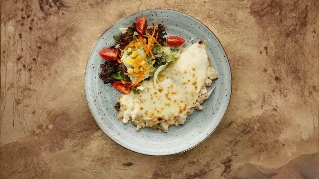 Pratik Lezzet: Tavuklu Mantarlı Krep